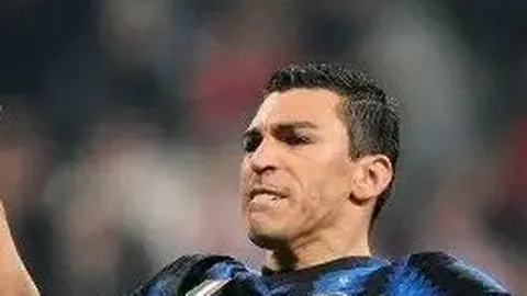 惊险逆转！第28分钟麦克托米奈闪电破门，那不勒斯1-1绝杀国米，激战正酣！